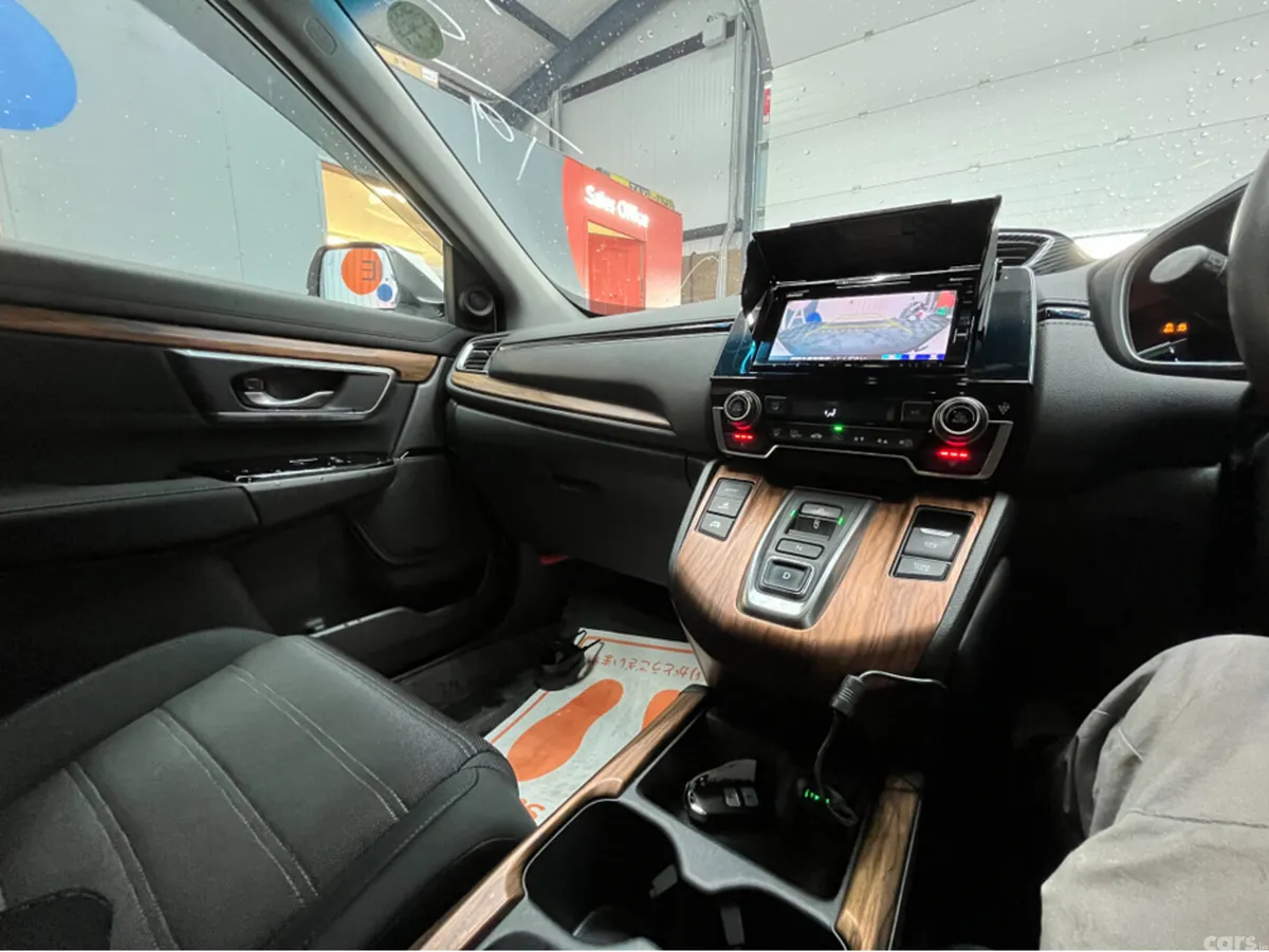 Honda CR-V SUV, Petrol Hybrid, 2019, White