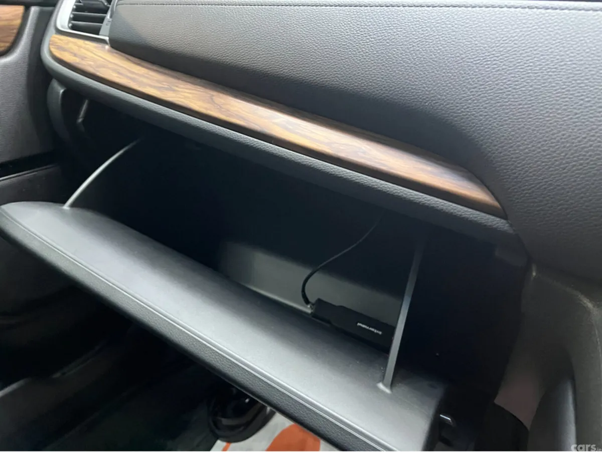 Honda CR-V SUV, Petrol Hybrid, 2019, White