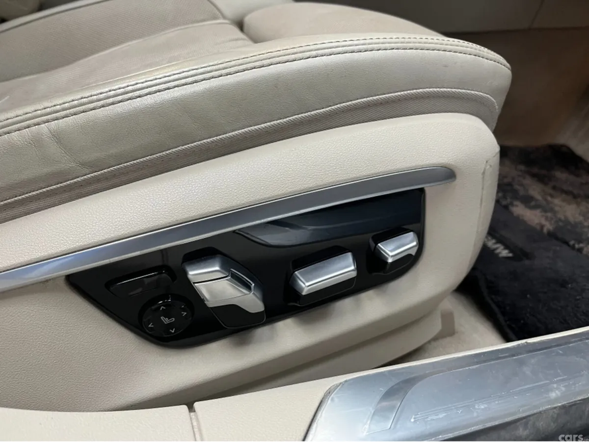 BMW 7-Series Saloon, Petrol Plug-in Hybrid, 2016, Black