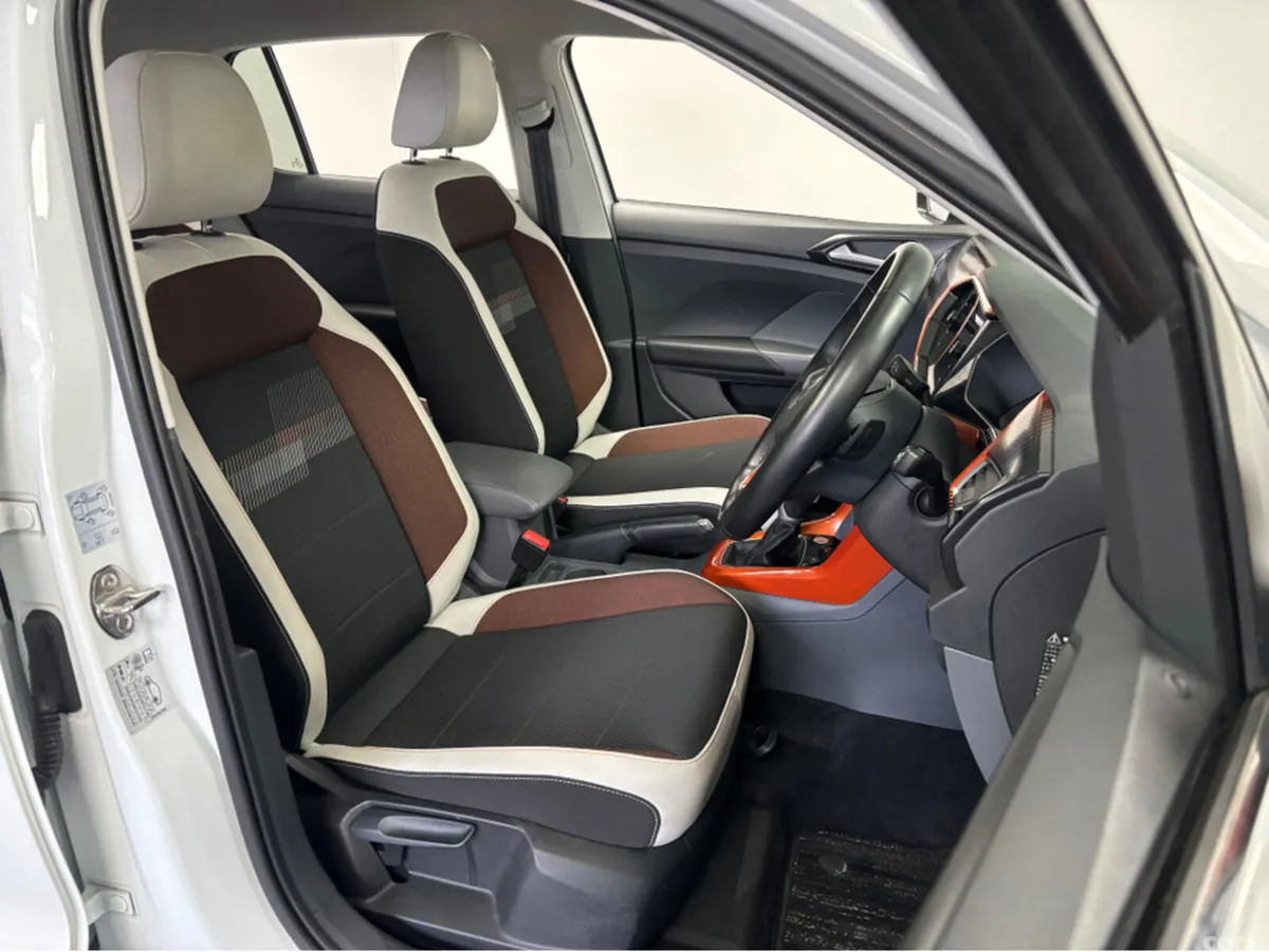 Volkswagen T-Cross SUV, Petrol, 2020, White