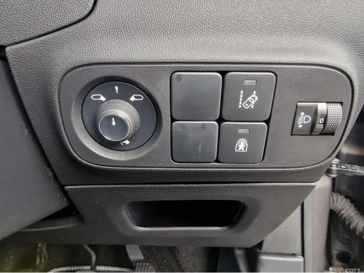 Citroen C3 Hatchback, Petrol, 2019, Grey