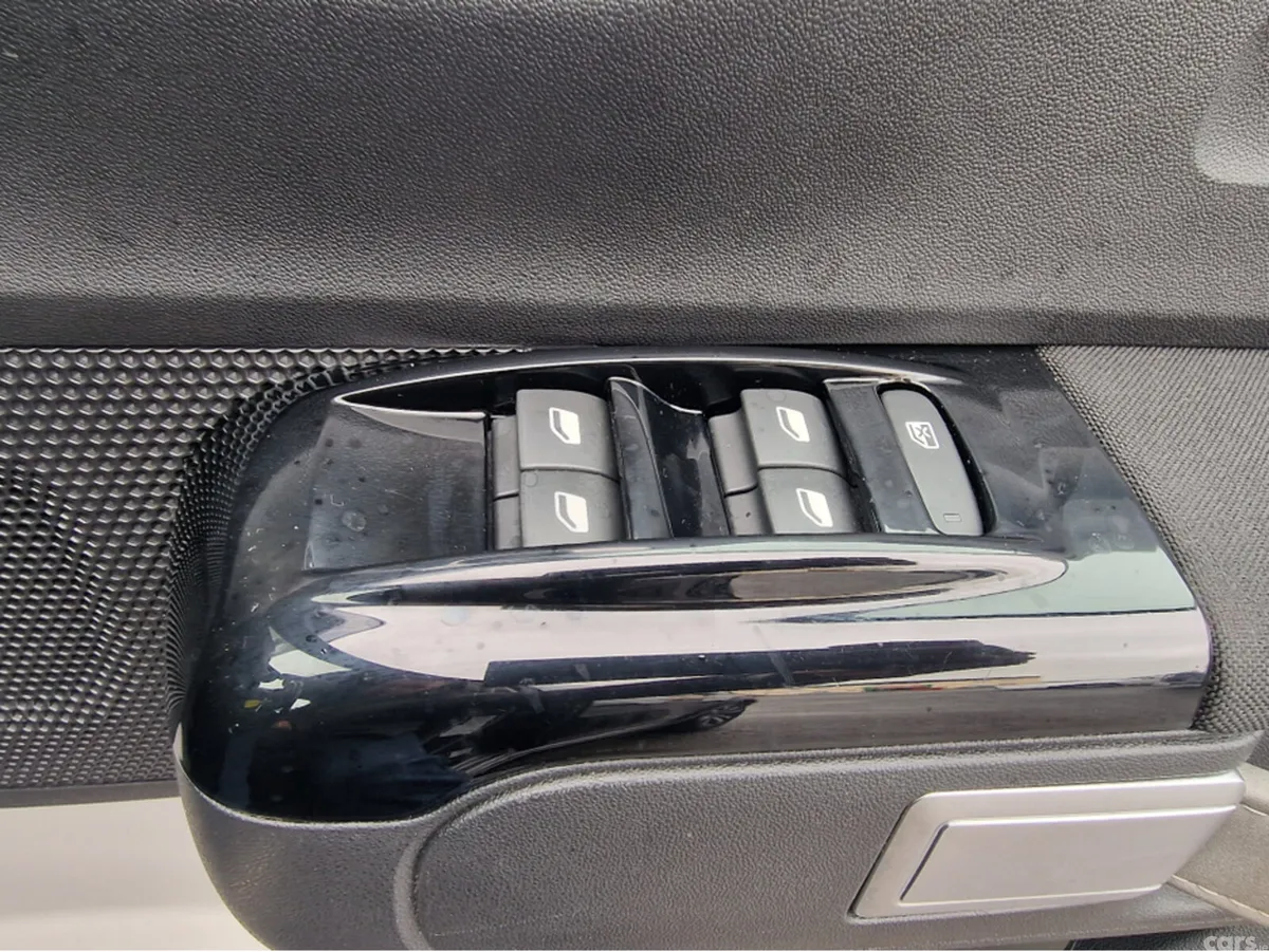 Citroen C3 Hatchback, Petrol, 2019, Grey