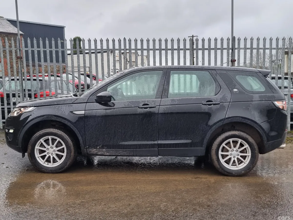 Land Rover Discovery Sport SUV, Diesel, 2015, Black