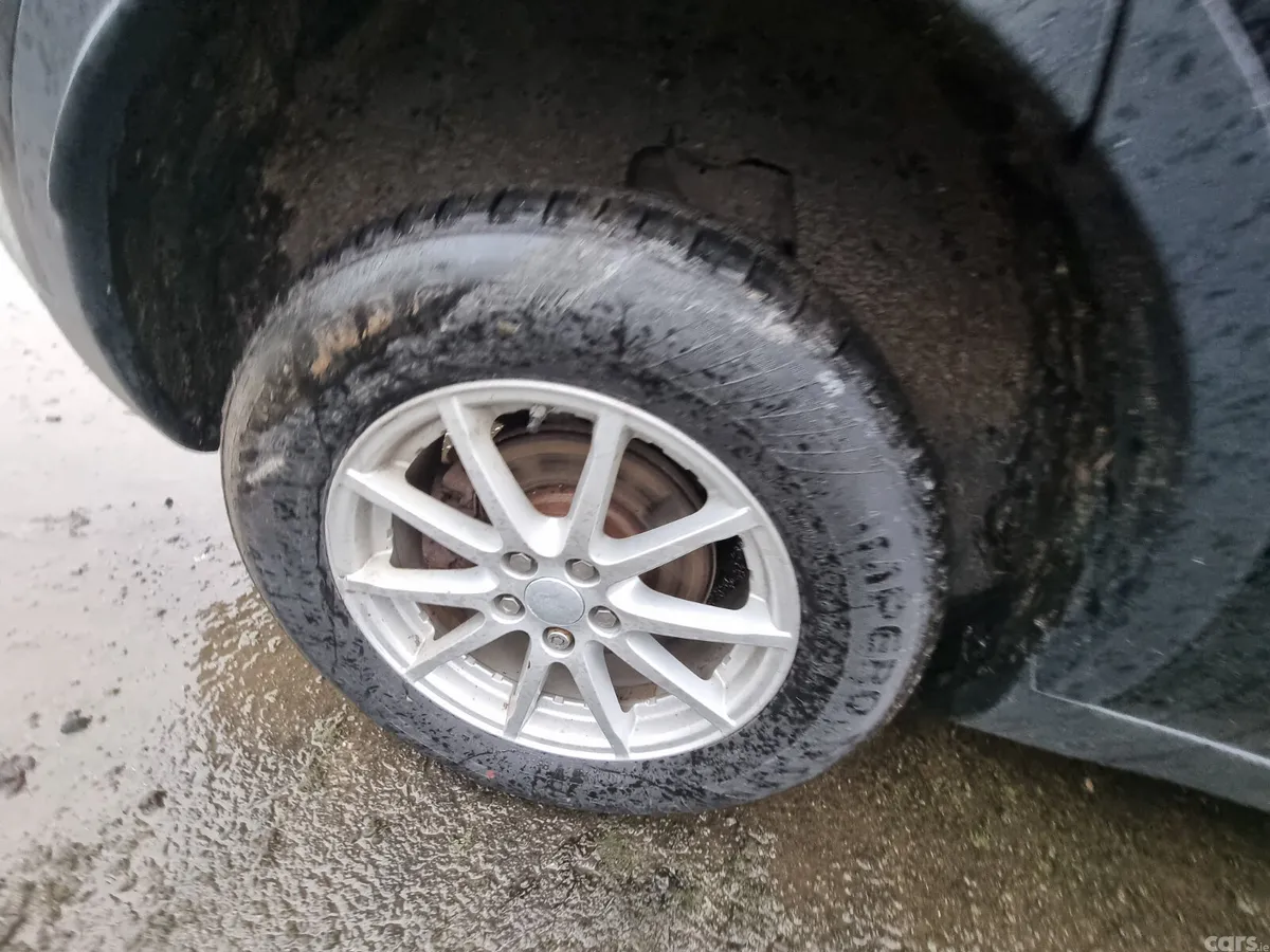 Land Rover Discovery Sport SUV, Diesel, 2015, Black