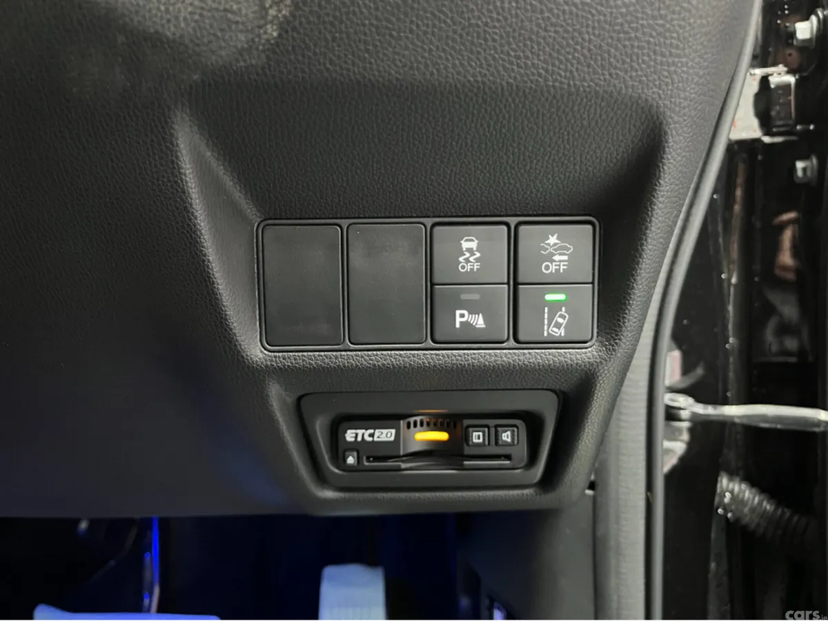 Honda Stepwagon MPV, Petrol Hybrid, 2020, Black