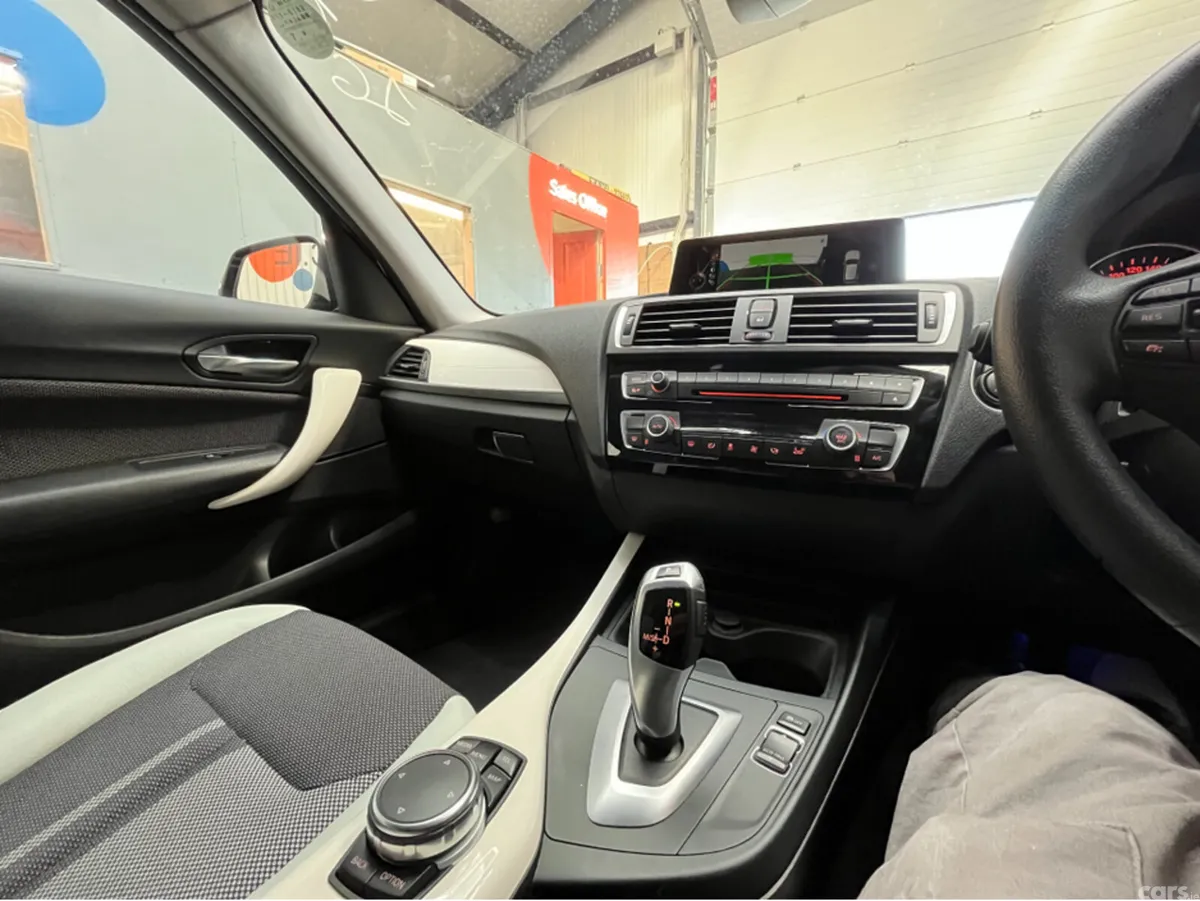 BMW 1-Series Hatchback, Diesel, 2016, Black