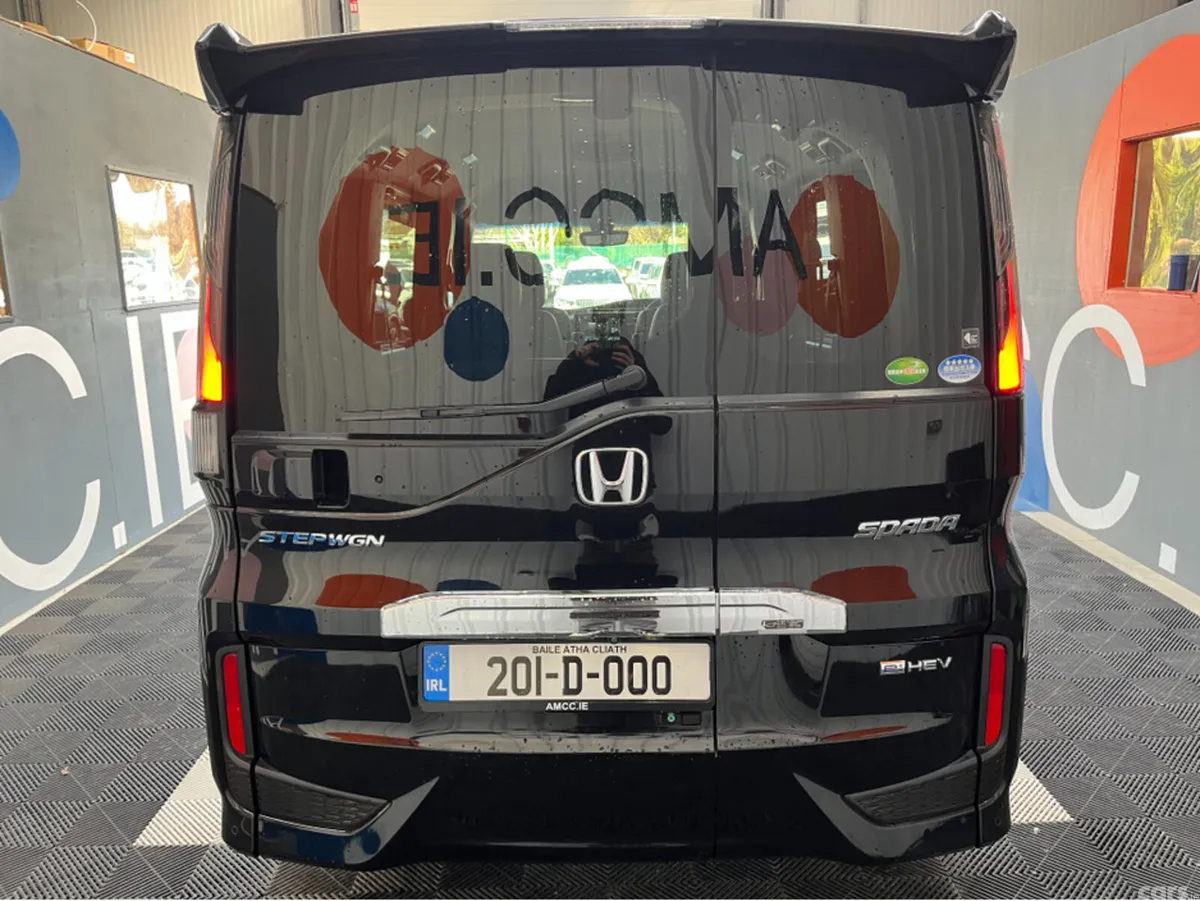 Honda Stepwagon MPV, Petrol Hybrid, 2020, Black