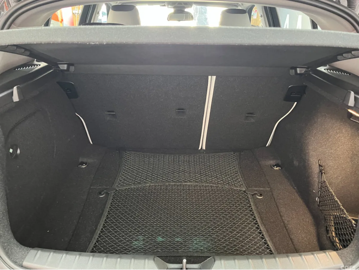 BMW 1-Series Hatchback, Diesel, 2016, Black