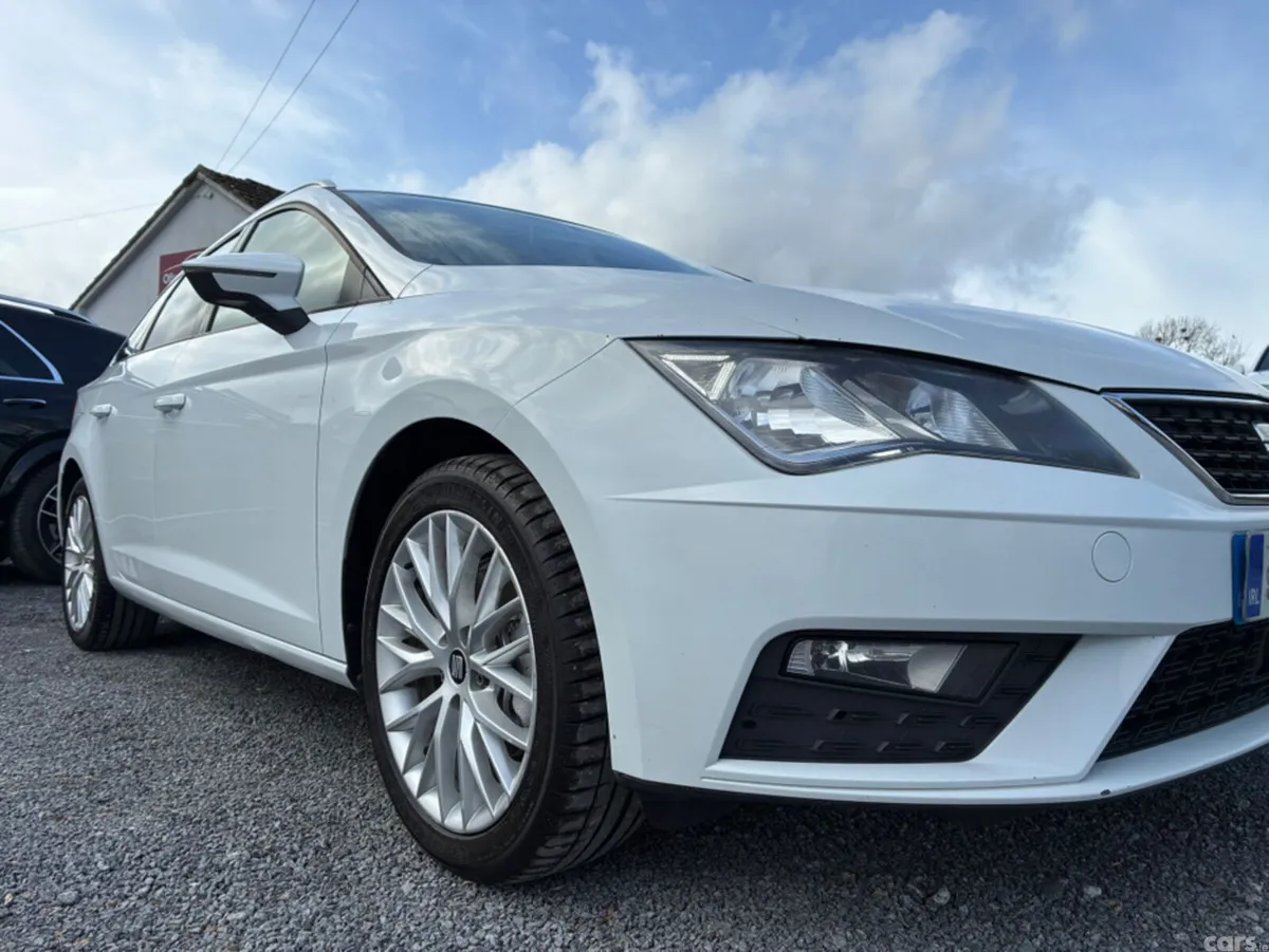 SEAT Leon Estate, Diesel, 2018, White
