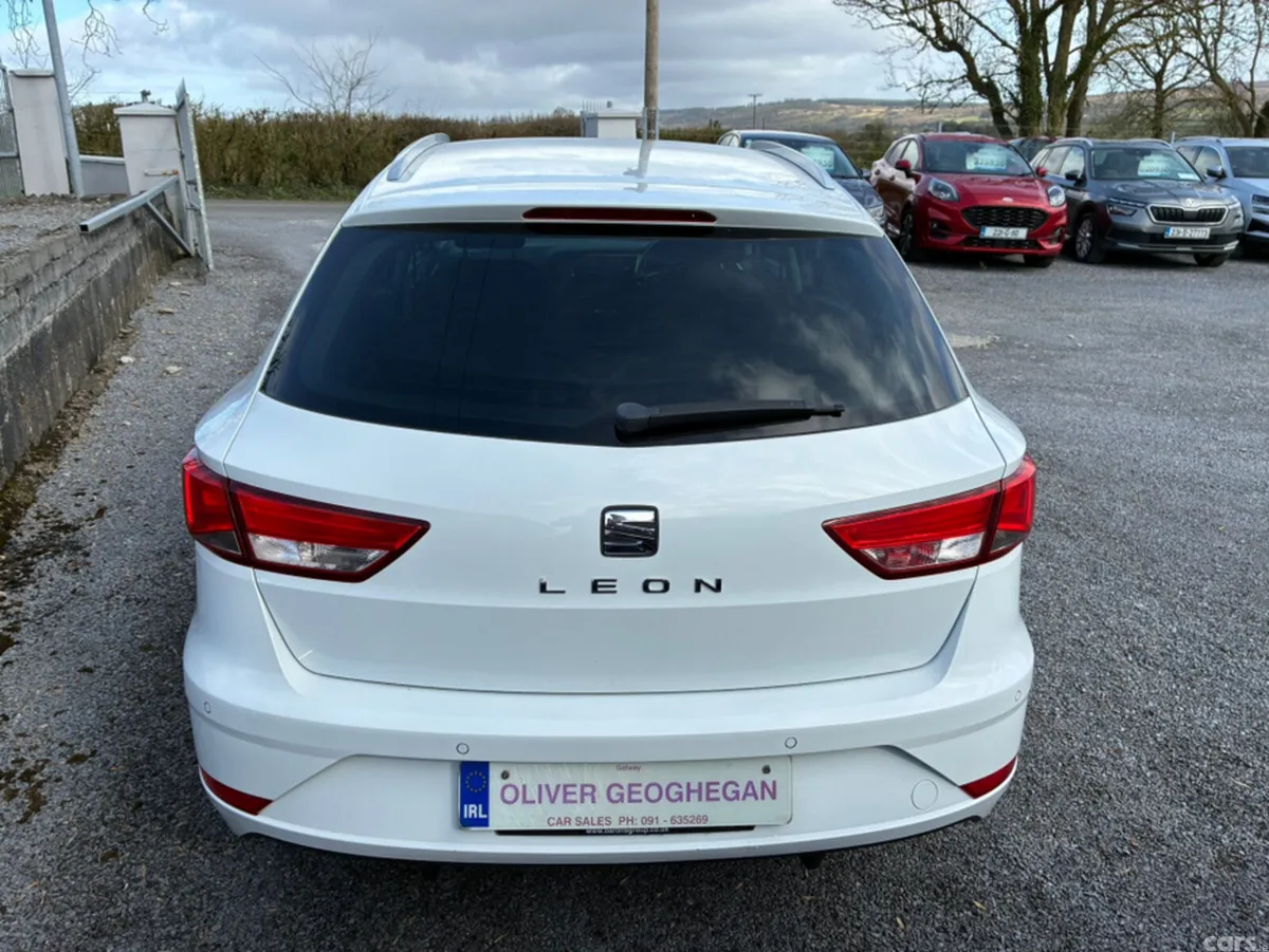 SEAT Leon Estate, Diesel, 2018, White