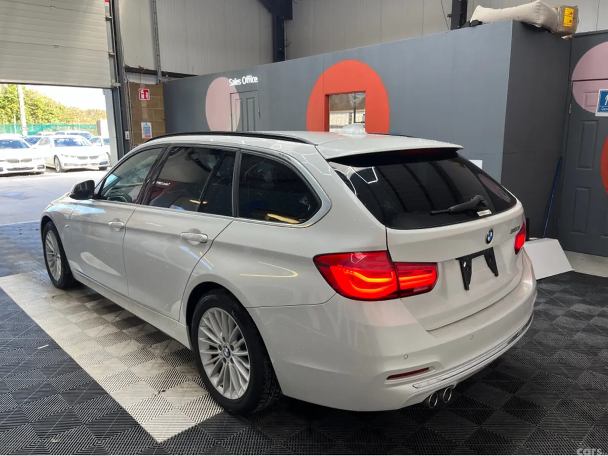 BMW 3-Series Estate, Diesel, 2018, White