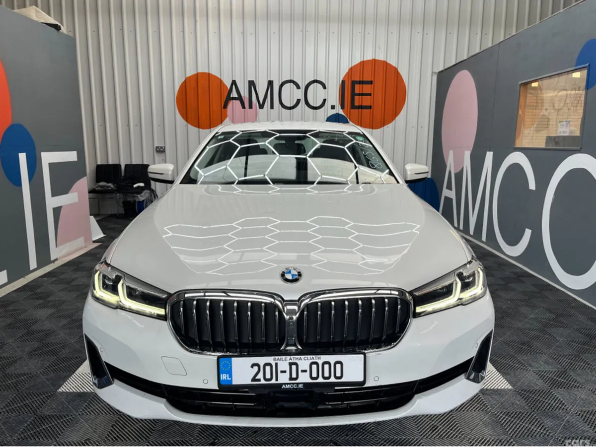 BMW 5-Series Saloon, Petrol Plug-in Hybrid, 2020, White