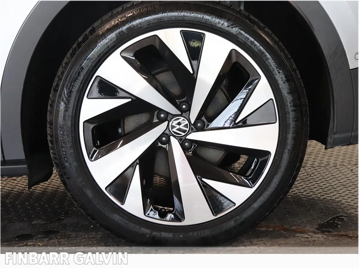 Volkswagen ID.4 Estate, Electric, 2023, Grey