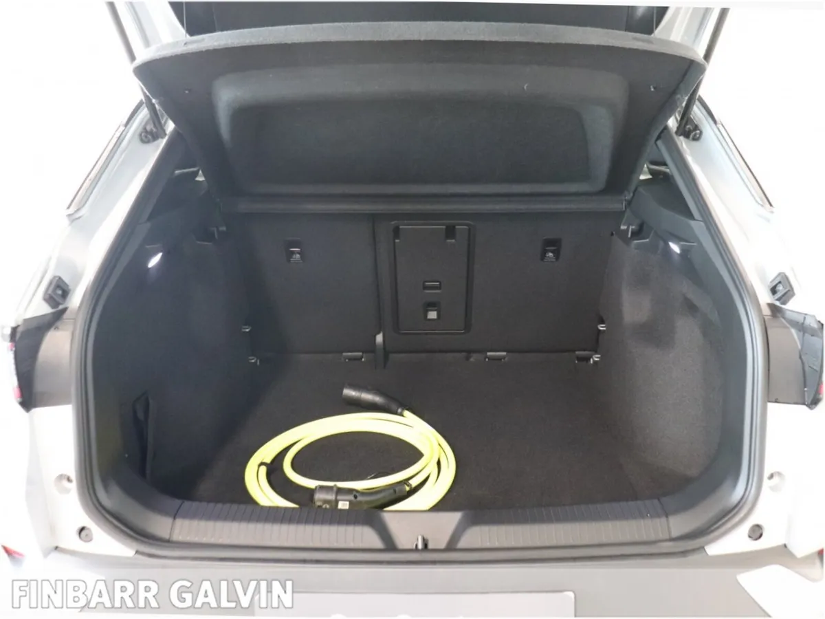 Volkswagen ID.4 Estate, Electric, 2023, Grey