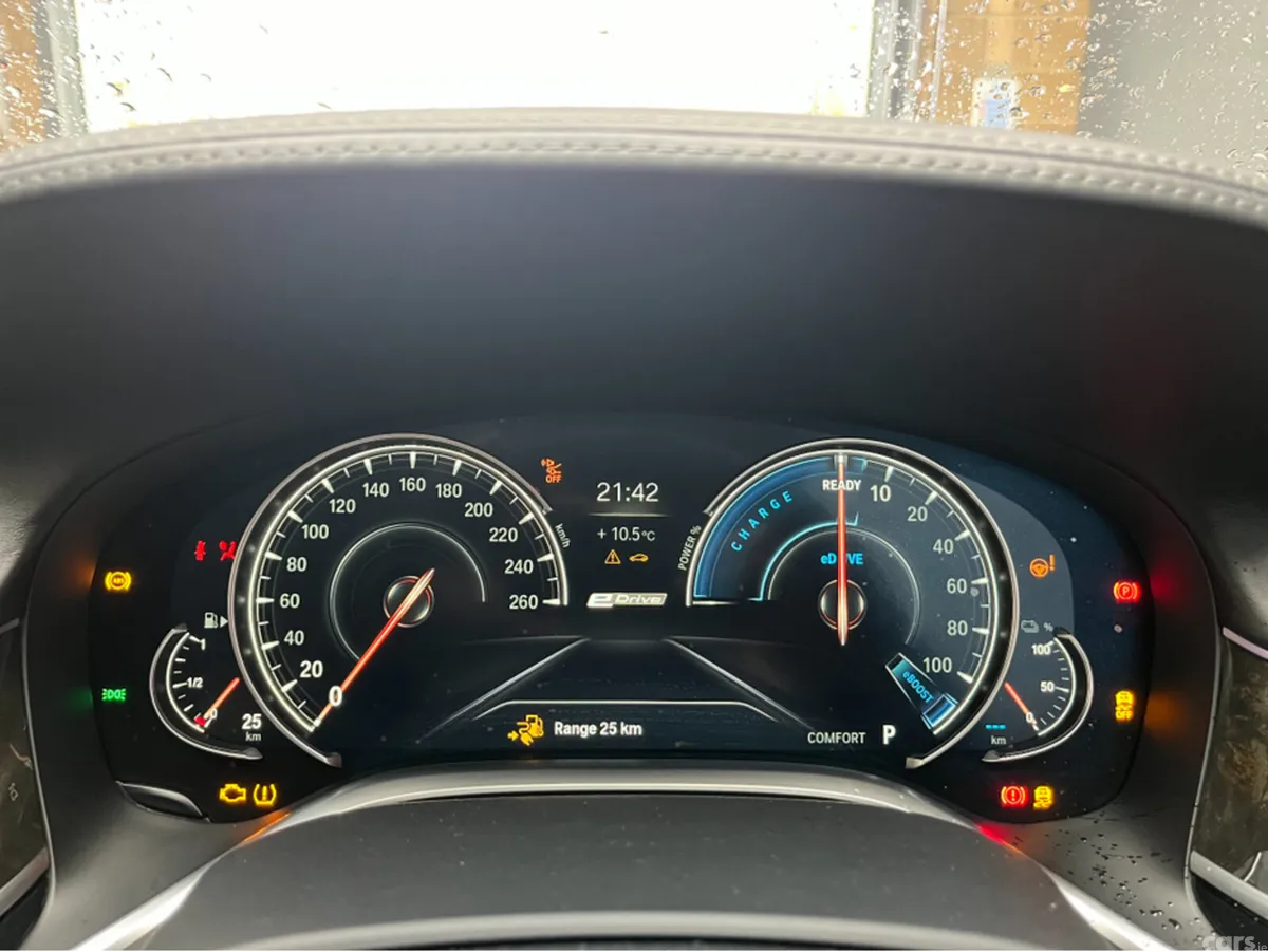 BMW 7-Series Saloon, Petrol Plug-in Hybrid, 2017, White