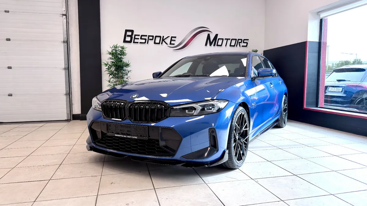 BMW 3-Series Saloon, Petrol Hybrid, 2024, Blue
