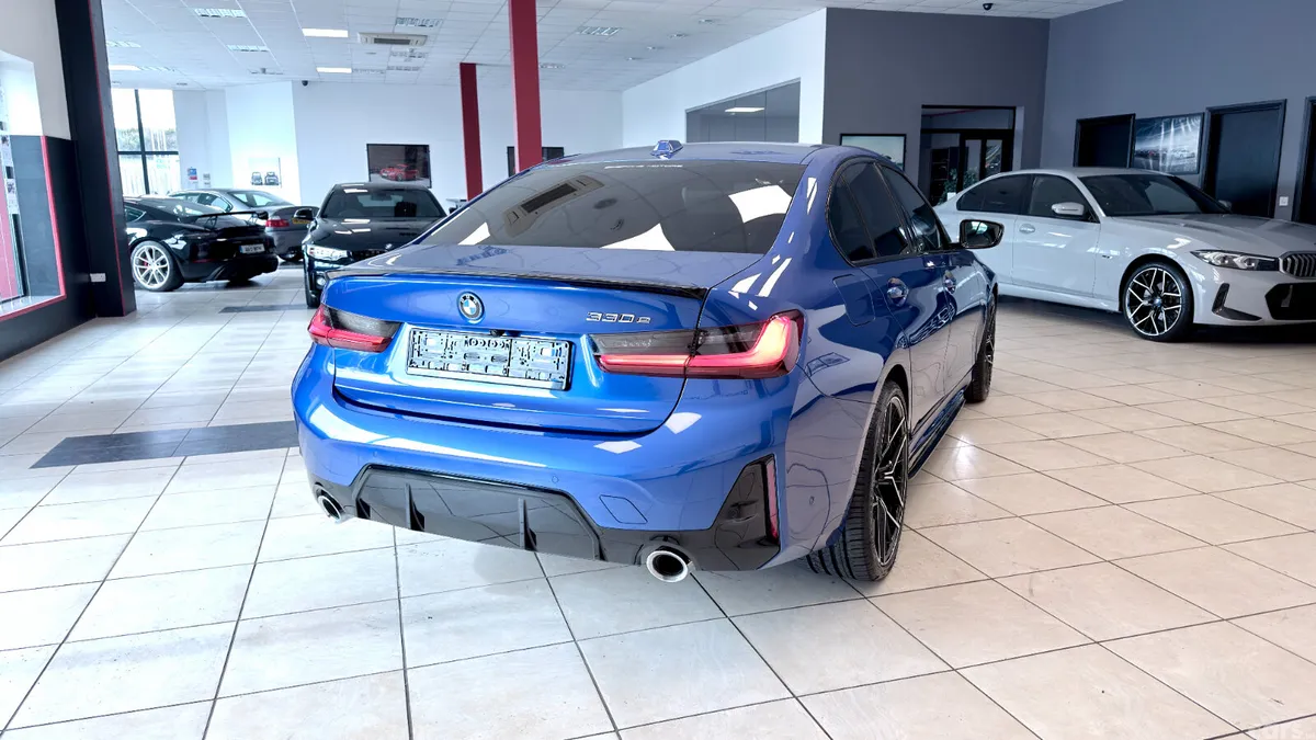BMW 3-Series Saloon, Petrol Hybrid, 2024, Blue