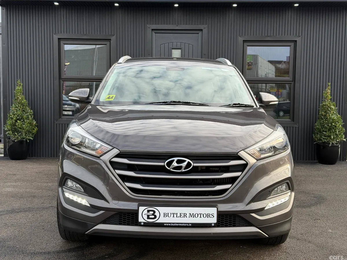 Hyundai Tucson SUV, Diesel, 2016, Bronze