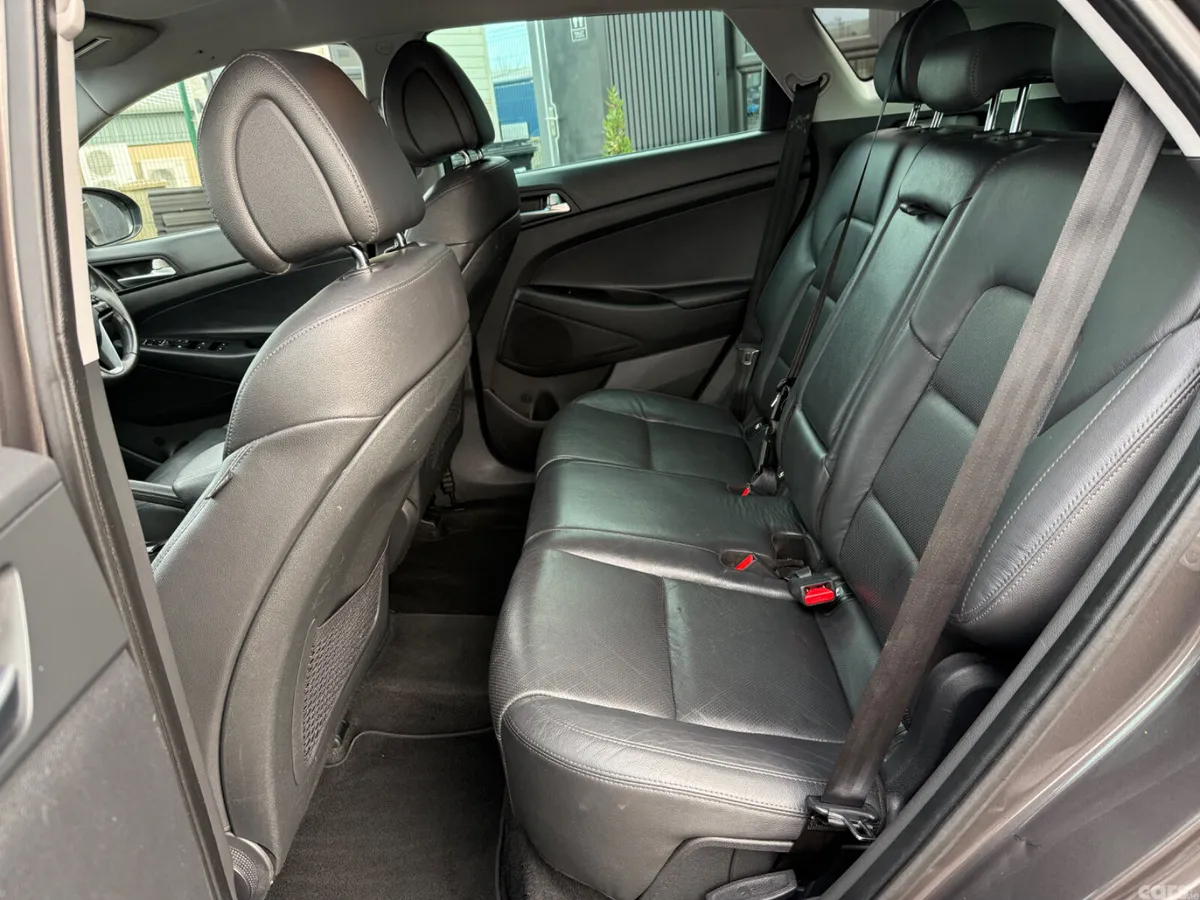 Hyundai Tucson SUV, Diesel, 2016, Bronze