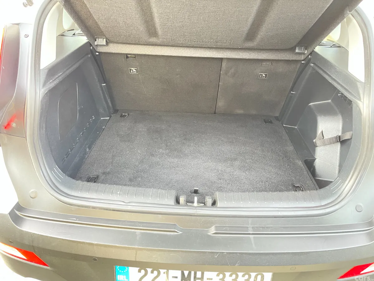 Hyundai Bayon Hatchback, Petrol, 2022, White