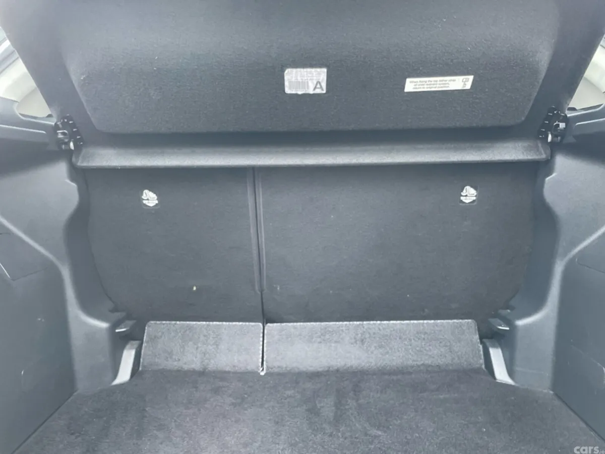 Toyota Yaris Hatchback, Petrol Hybrid, 2023, Black