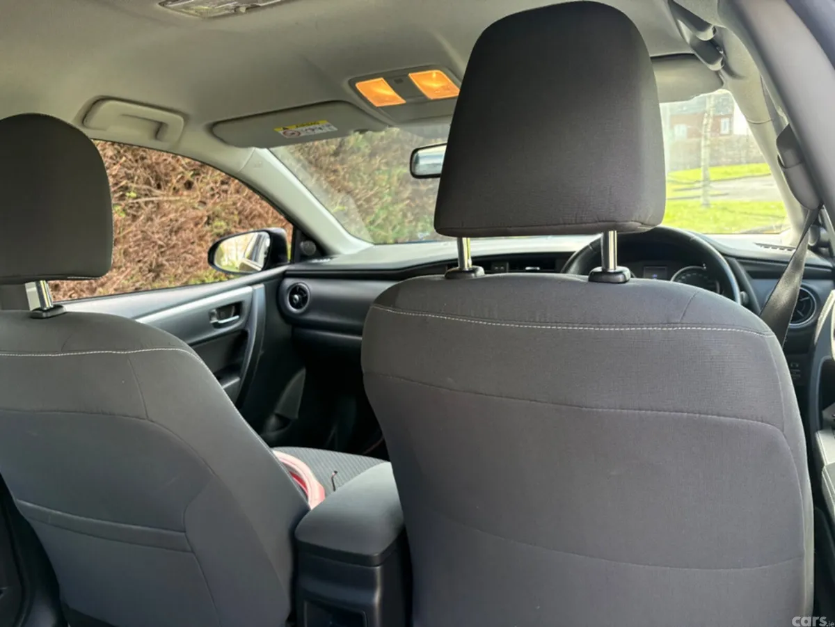 Toyota Corolla Saloon, Petrol, 2017, Black