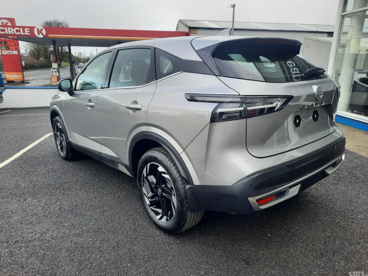 Nissan Qashqai Hatchback, Petrol Hybrid, 2026, Silver