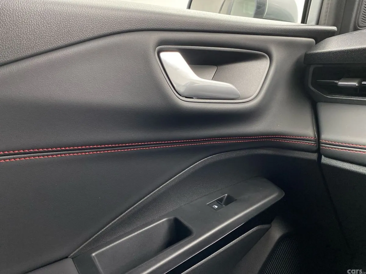Ford Puma SUV, Petrol Hybrid, 2026, Grey