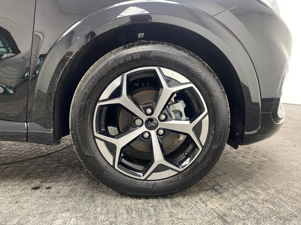 Ford Puma SUV, Petrol Hybrid, 2026, Black