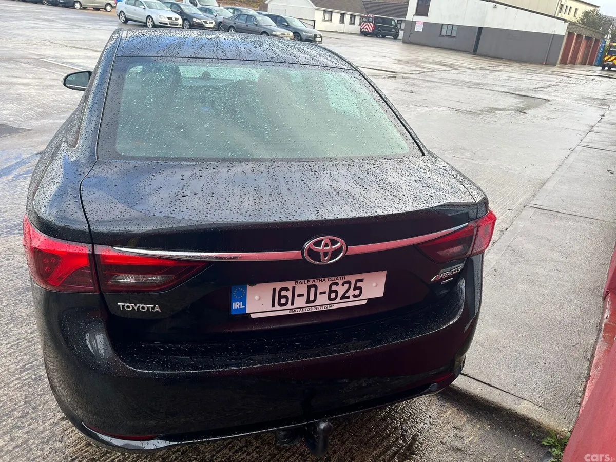 Toyota Avensis Saloon, Diesel, 2016, Black