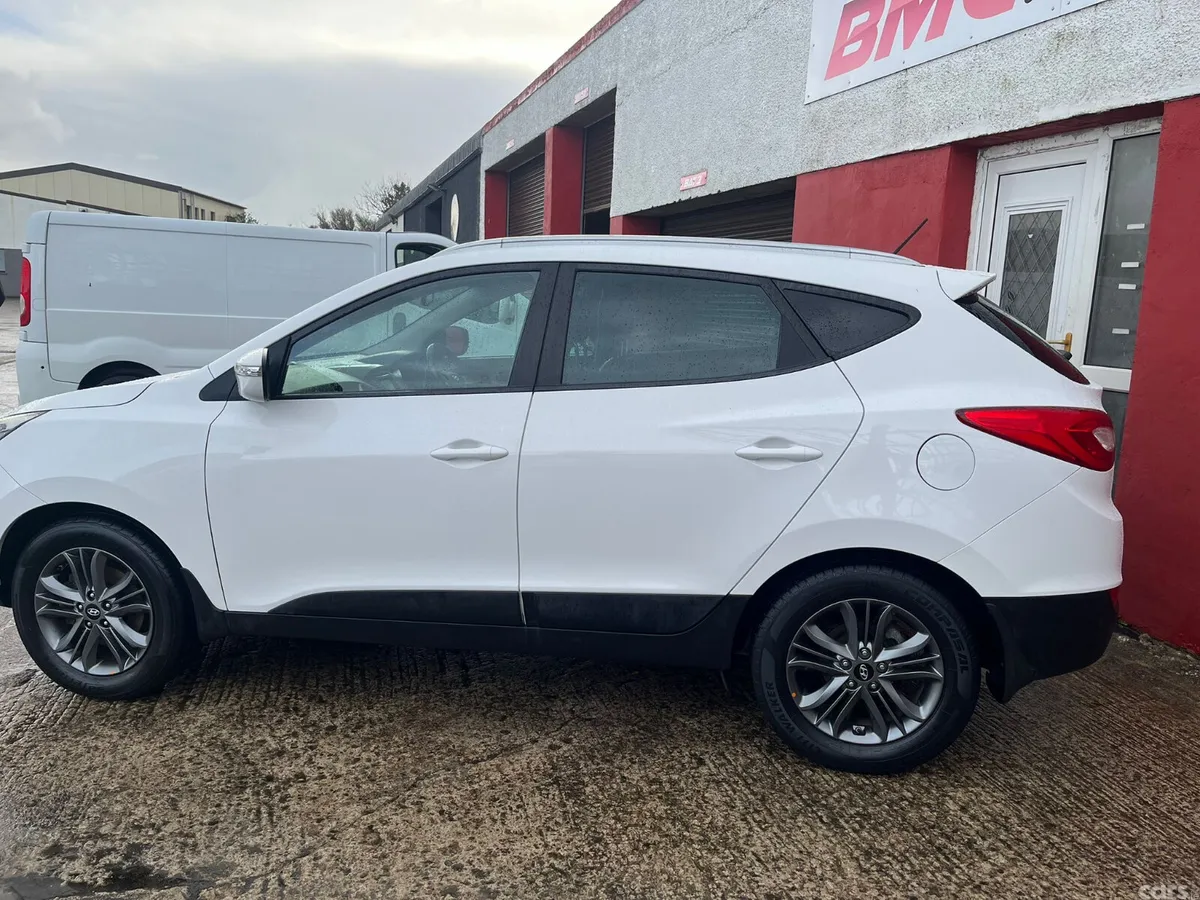 Hyundai ix35 SUV, Diesel, 2014, White