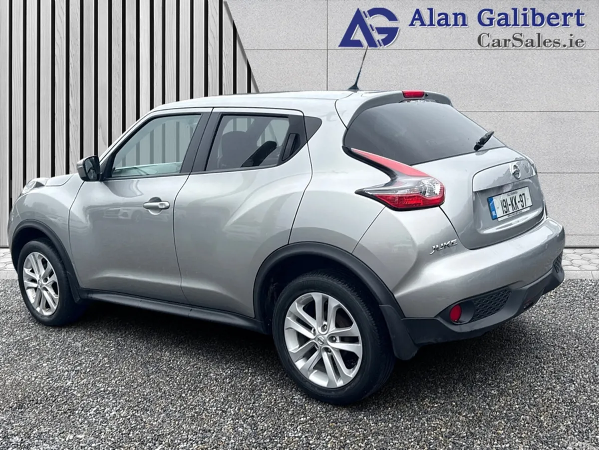 Nissan Juke MPV, Petrol, 2019, Grey