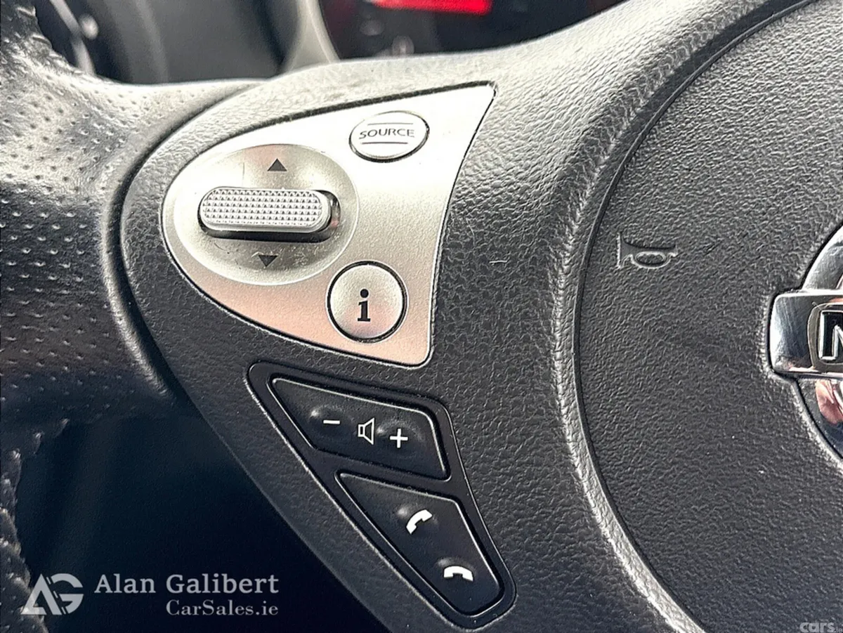 Nissan Juke MPV, Petrol, 2019, Grey