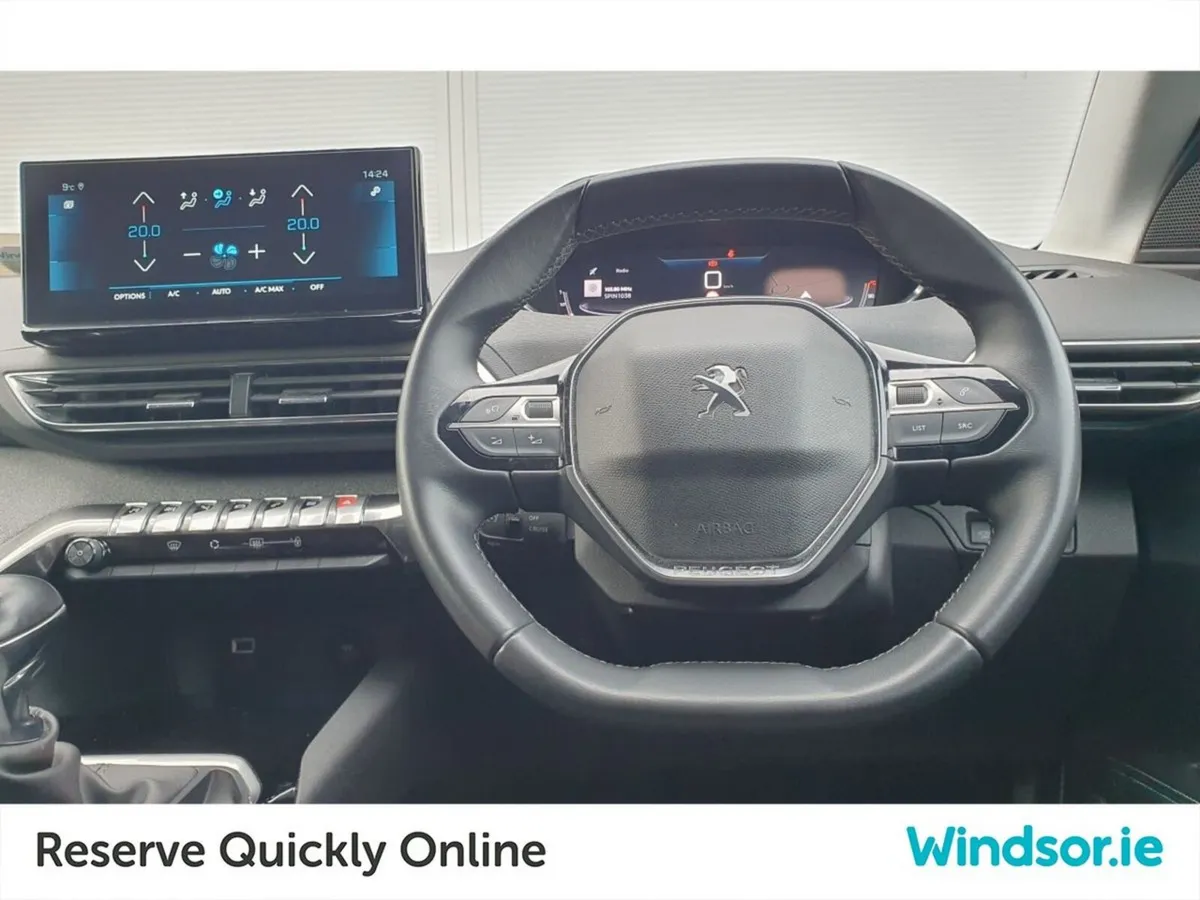 Peugeot 3008 MPV, Diesel, 2022, Grey
