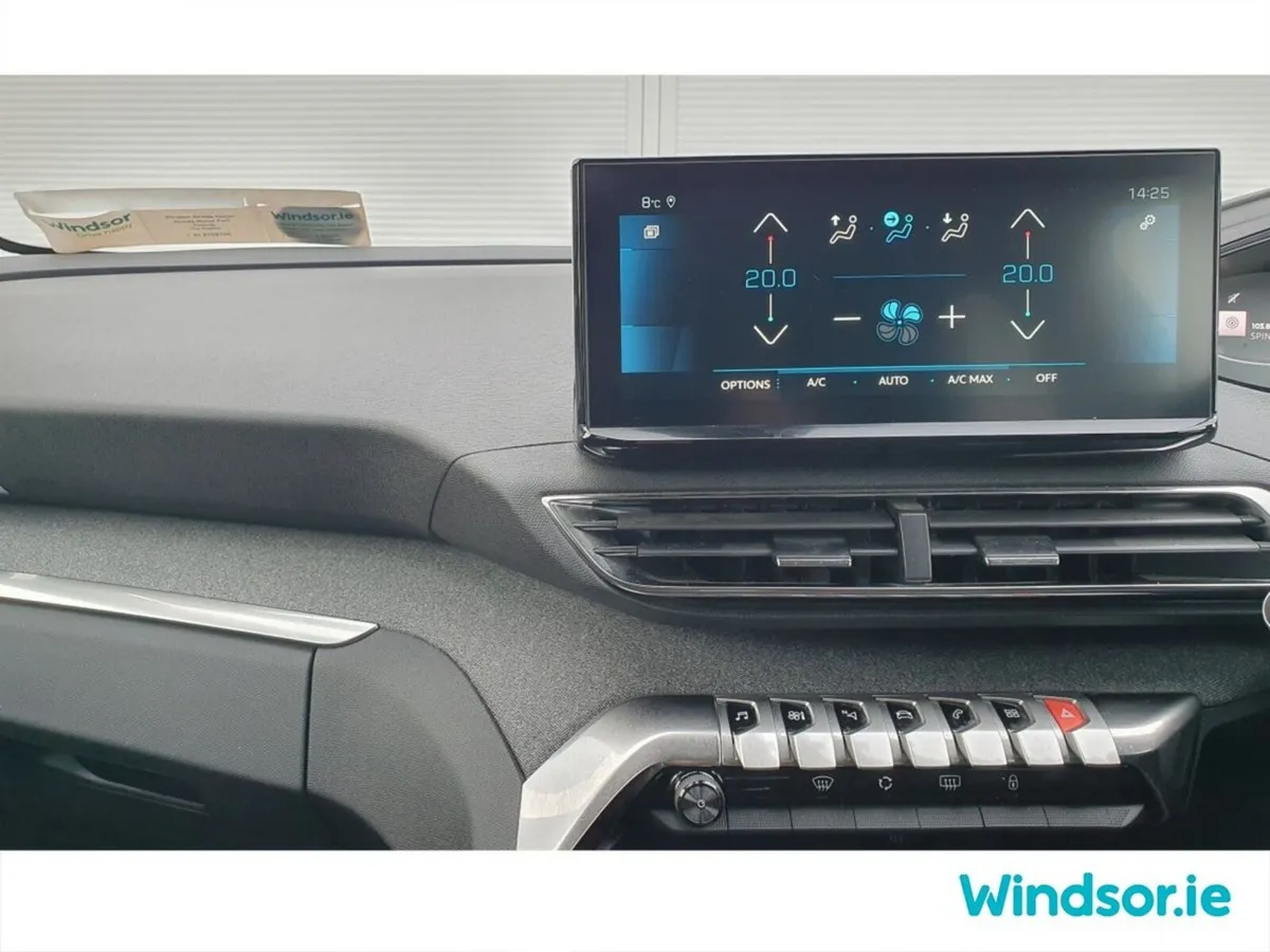 Peugeot 3008 MPV, Diesel, 2022, Grey