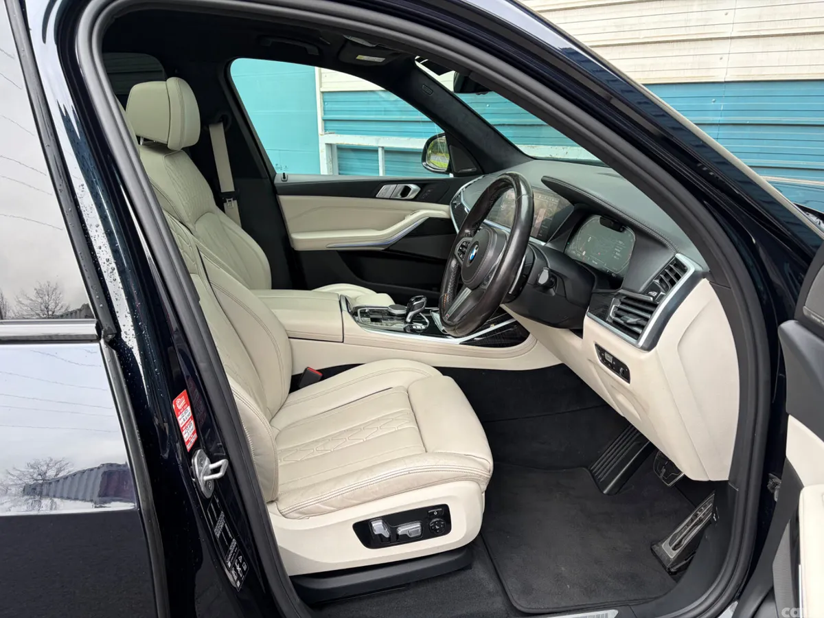 BMW X7 Van, Diesel, 2021, Black