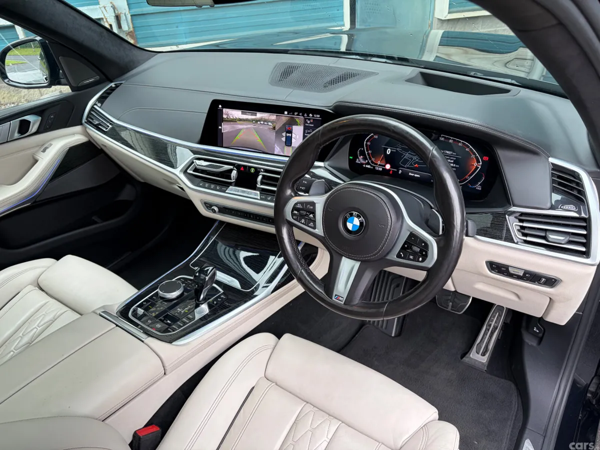 BMW X7 Van, Diesel, 2021, Black