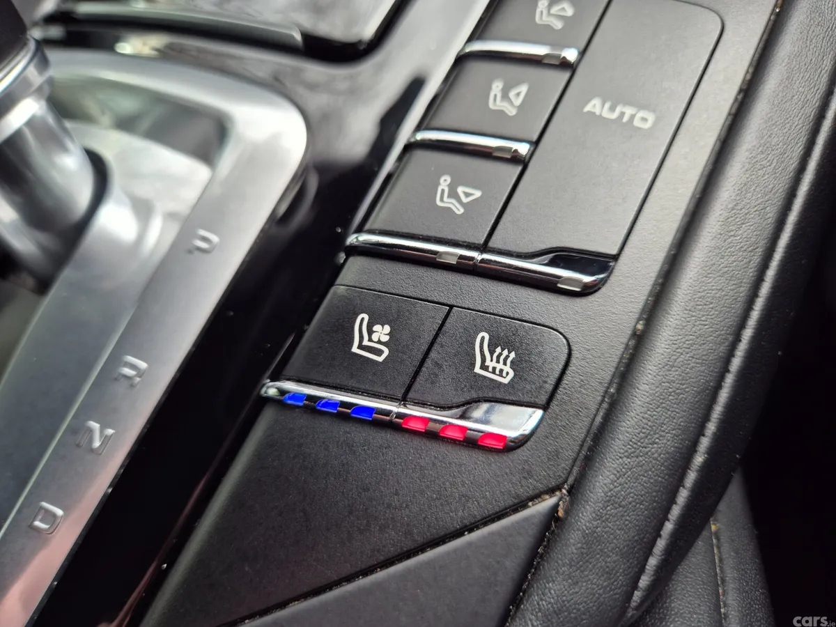 Porsche Cayenne SUV, Petrol, 2017, Black