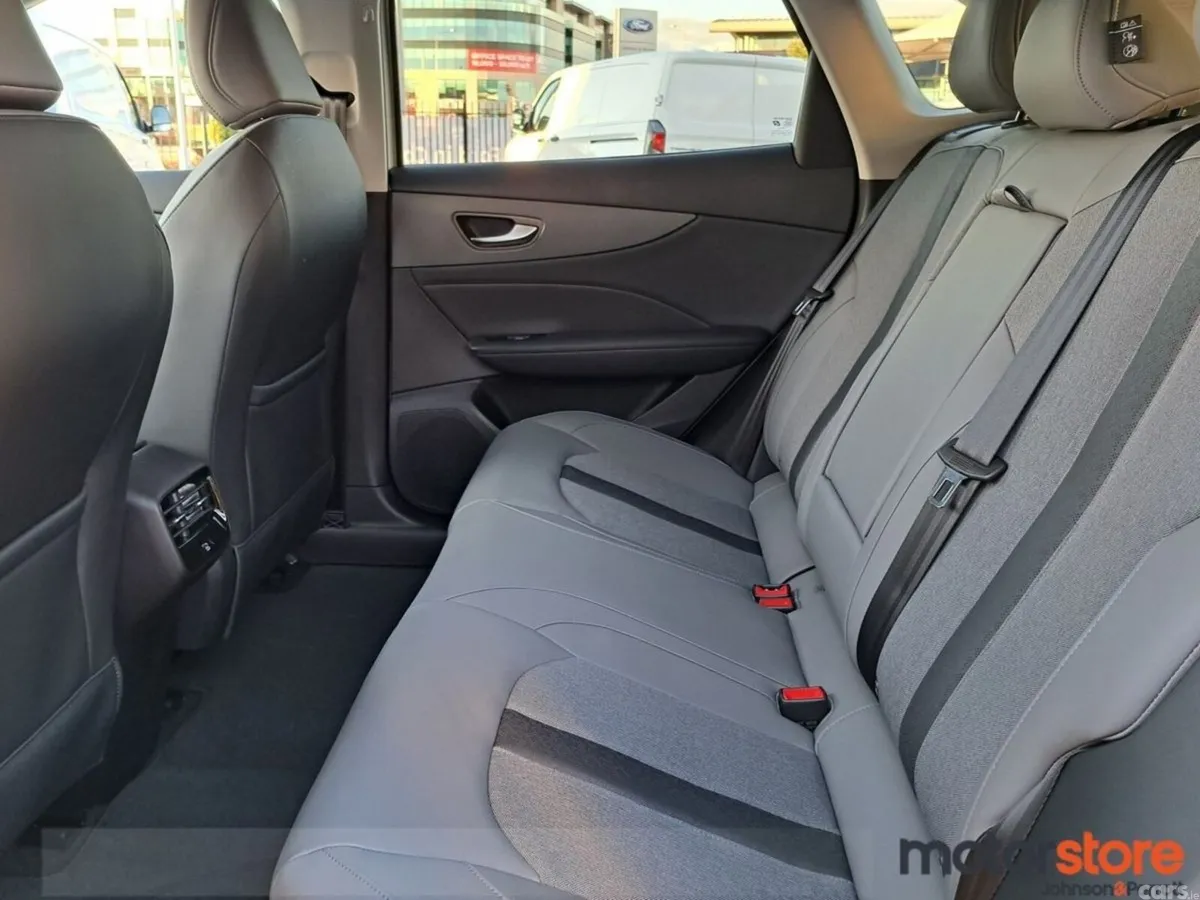 MG S5 Hatchback, Electric, 2027, Silver