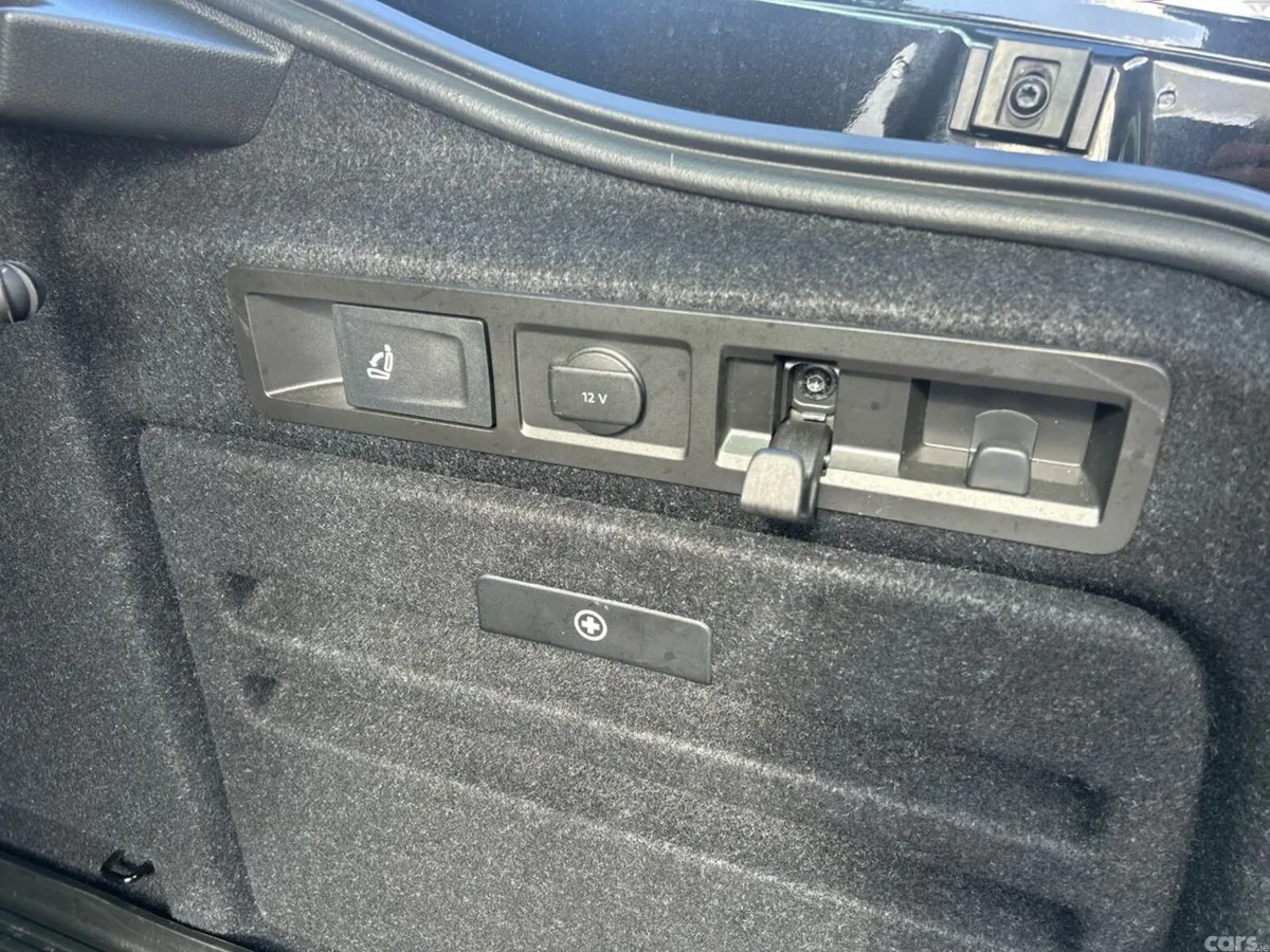 Skoda Superb Saloon, Diesel, 2024, Black