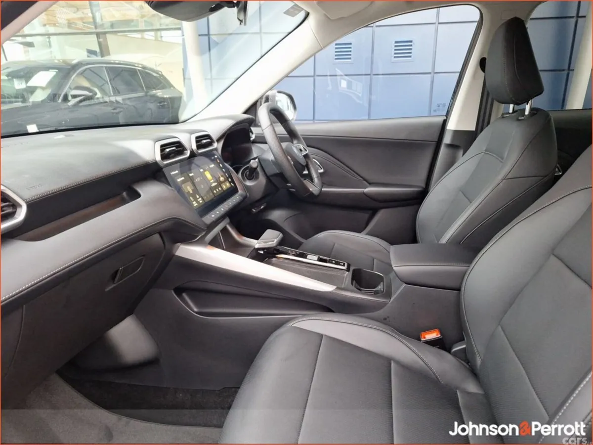 MG ZS Hatchback, Petrol Hybrid, 2027, Black