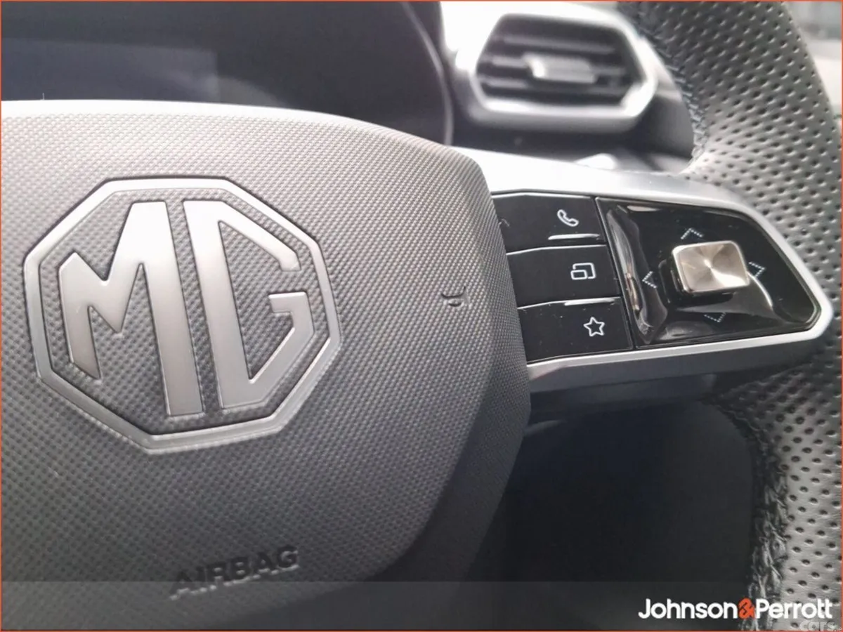 MG ZS Hatchback, Petrol Hybrid, 2027, Black