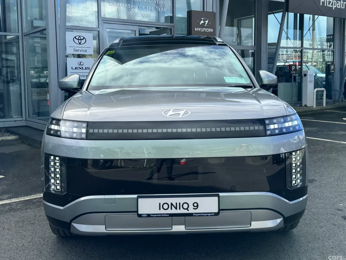 Hyundai IONIQ 9 SUV, Electric, 2027, Grey