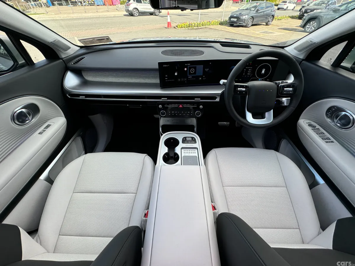 Hyundai IONIQ 9 SUV, Electric, 2027, Grey