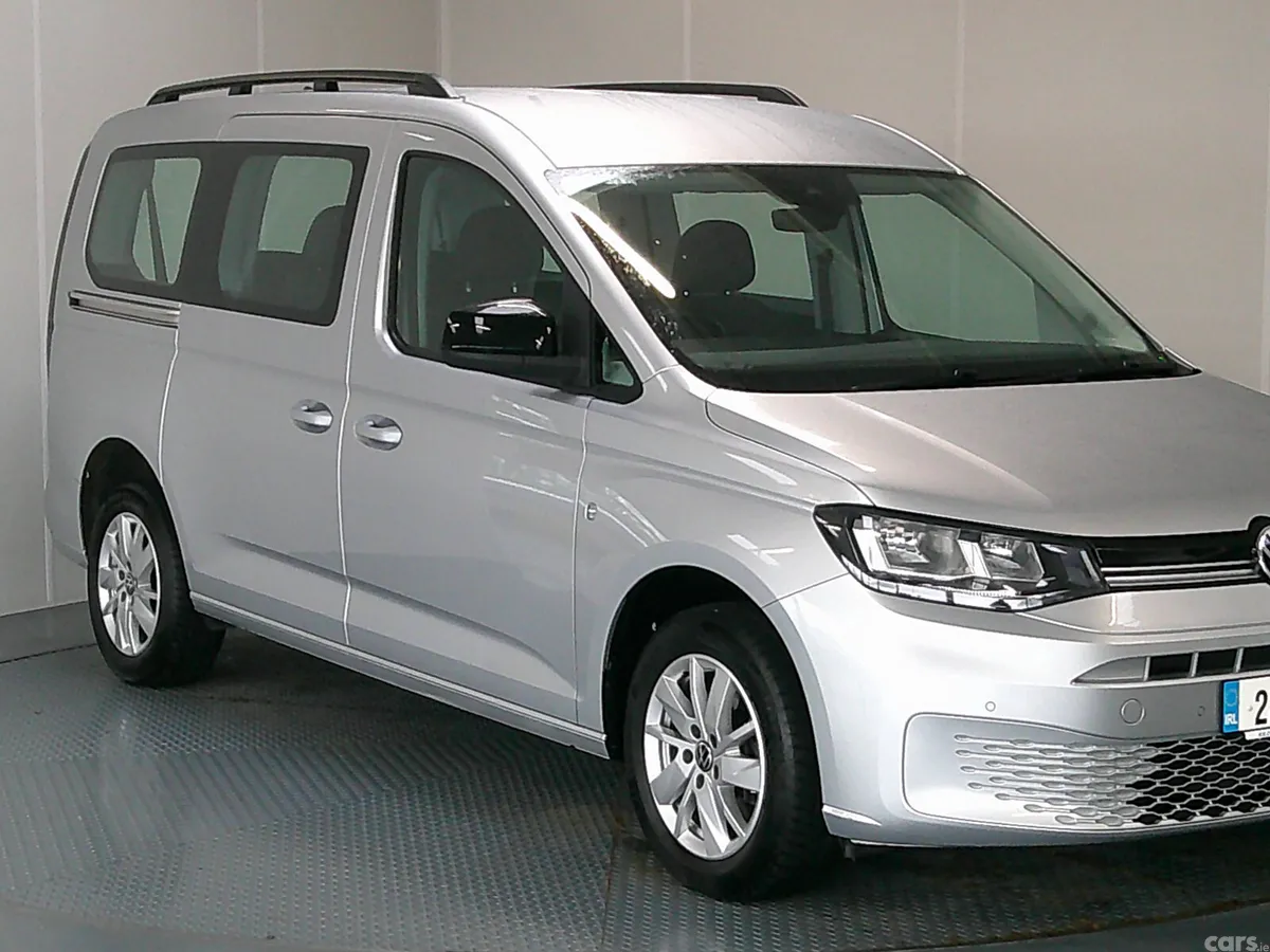 Volkswagen Caddy Maxi Life MPV, Diesel, 2023, Grey
