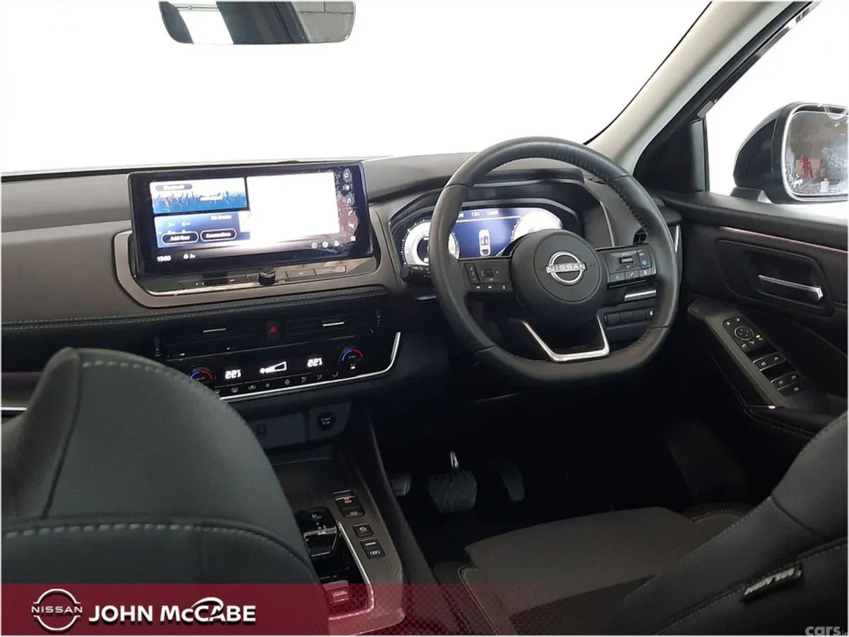 Nissan Qashqai MPV, Petrol Hybrid, 2025, Black