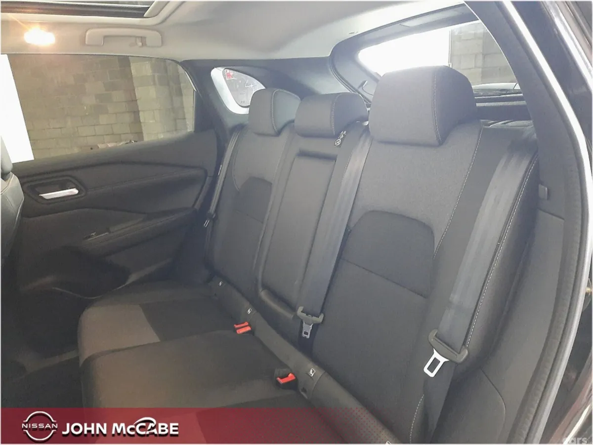 Nissan Qashqai MPV, Petrol Hybrid, 2025, Black