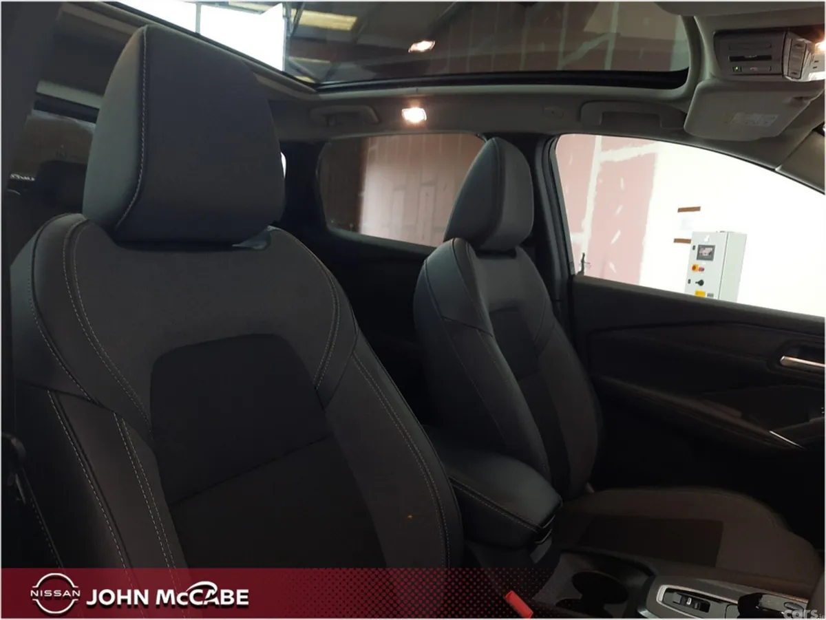 Nissan Qashqai MPV, Petrol Hybrid, 2025, Black