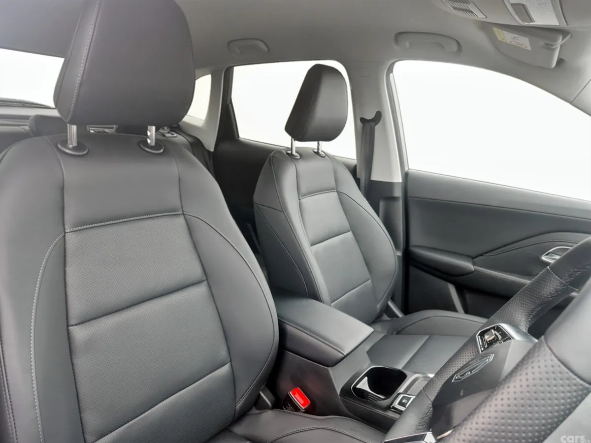 MG ZS SUV, Petrol Hybrid, 2026, Grey