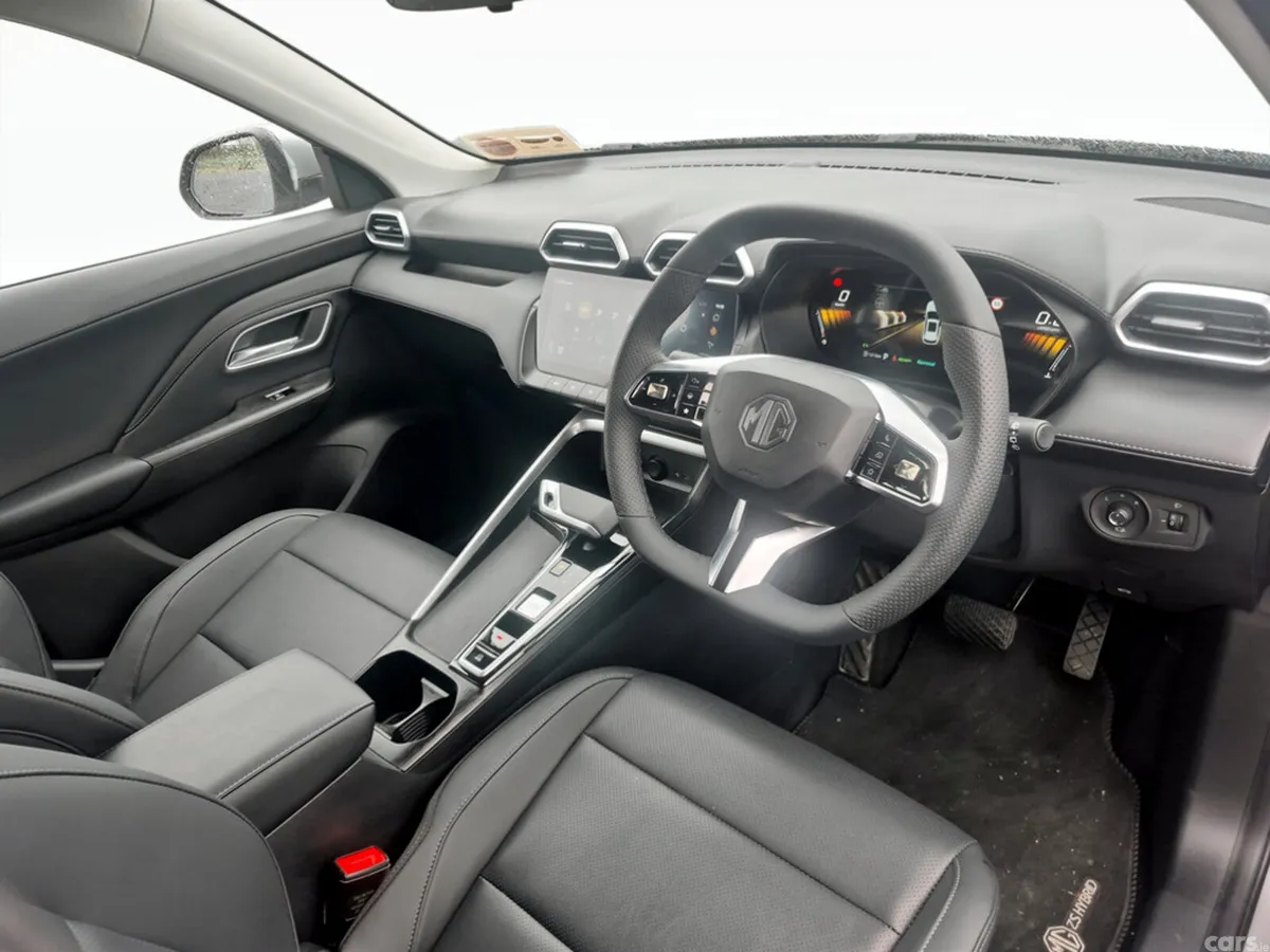 MG ZS SUV, Petrol Hybrid, 2026, Grey